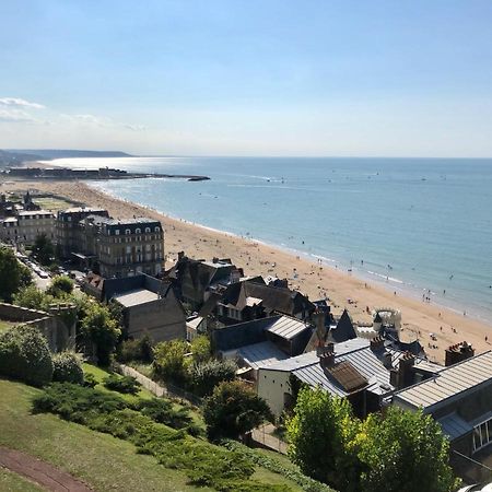 Domaine Des Roches Trouville-sur-Mer Exterior foto
